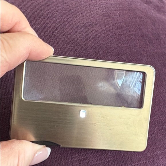 Silver Card Magnifier - Picture 3 of 3
